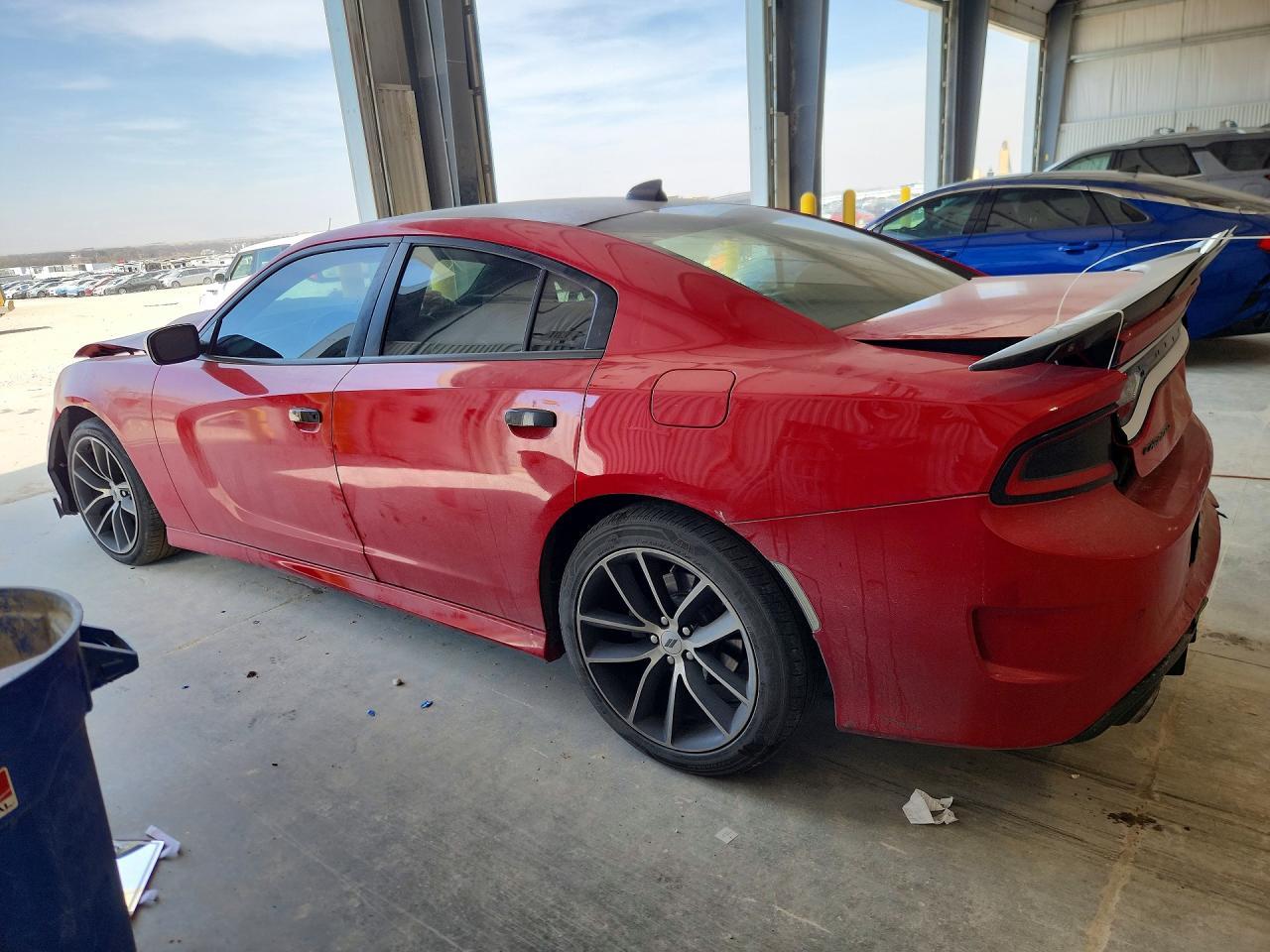 2017 Dodge Charger R - Image 2