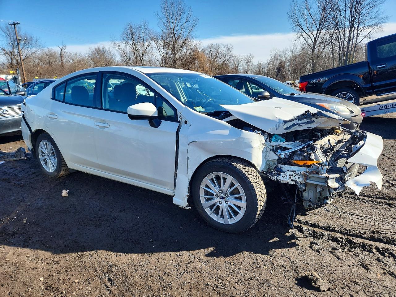 2017 Subaru Impreza Premium Plus - Фото 4