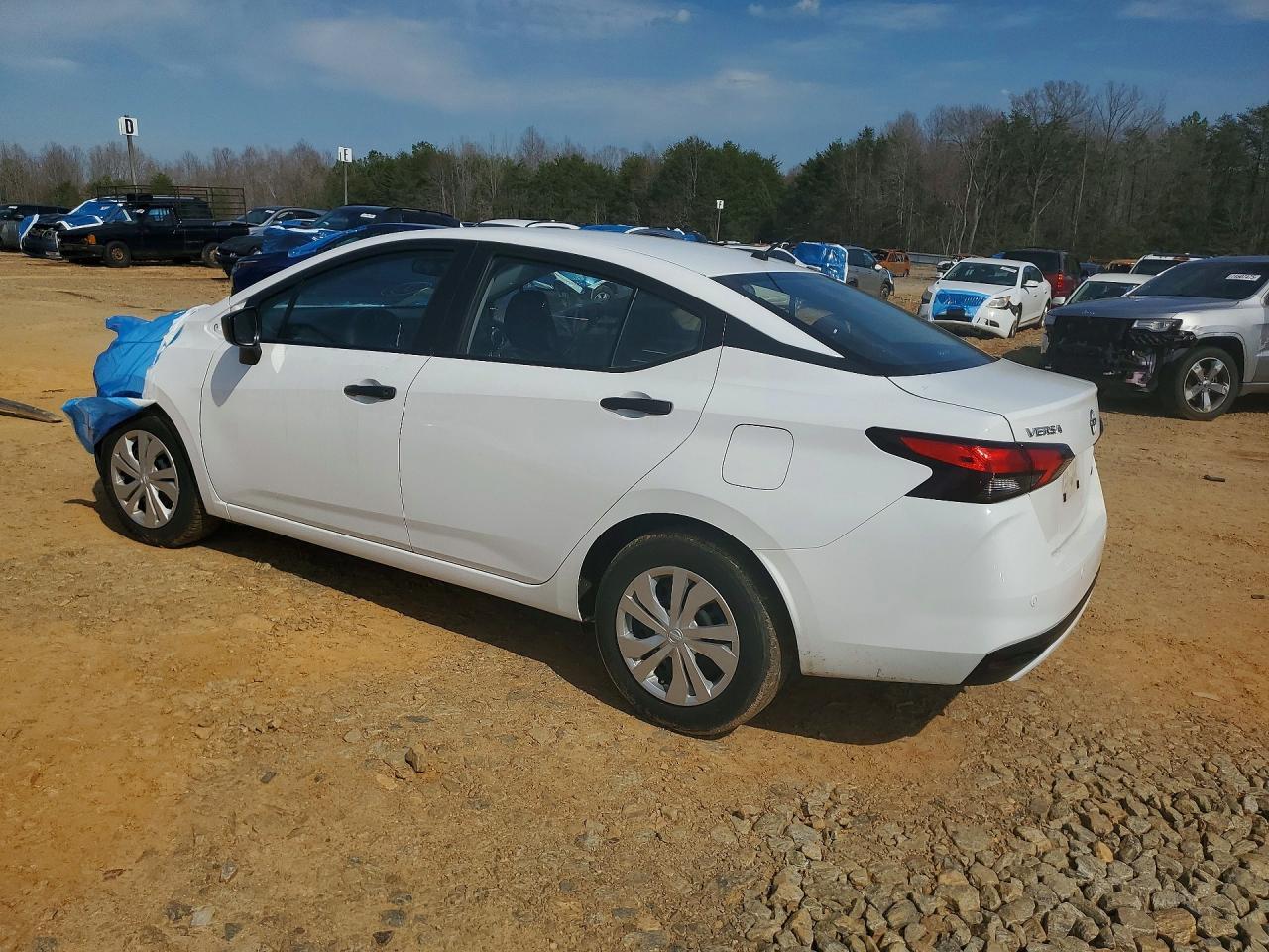 2025 Nissan Versa S - Фото 2