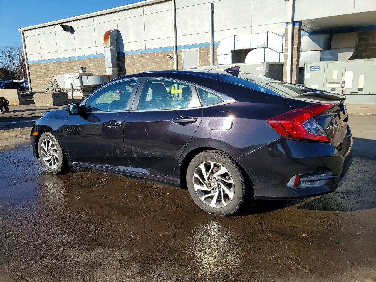 2018 Honda Civic Ex - Фото 2