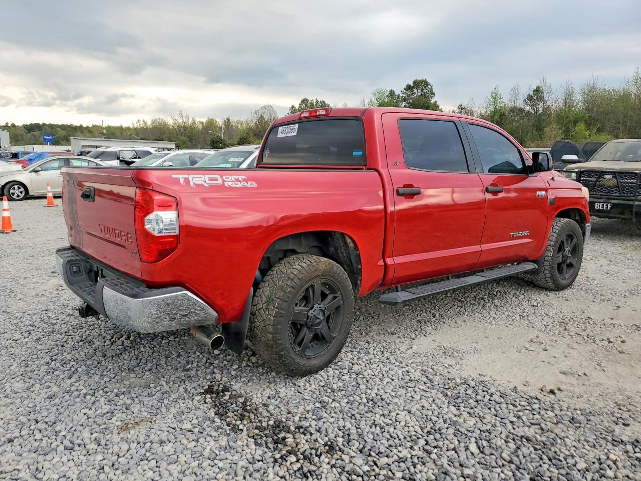 2017 Toyota Tundra Sr5 - Фото 3