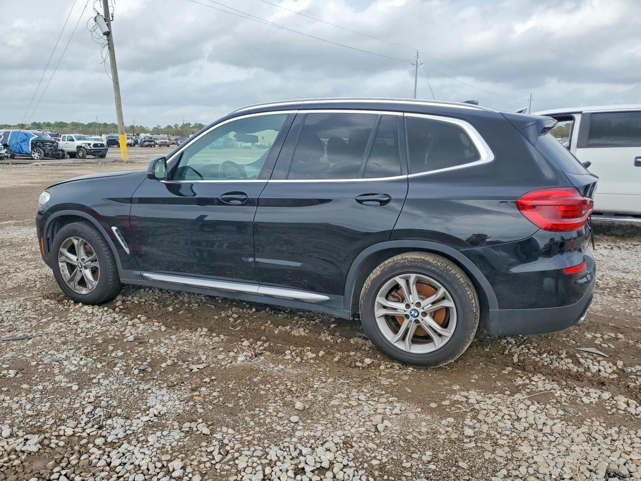 2019 BMW X3 Sdrive30I - Фото 2