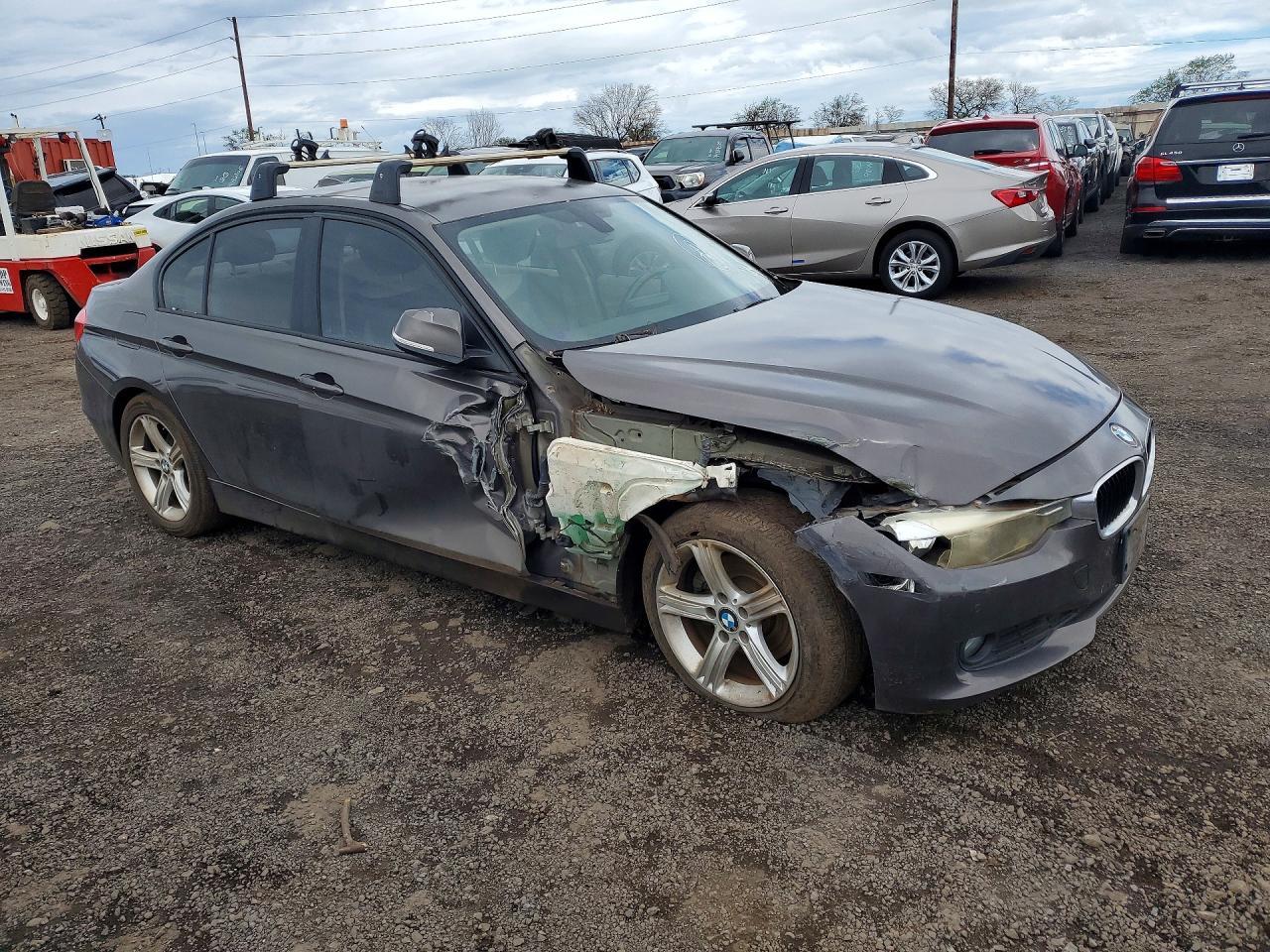 2013 BMW 320 I - Фото 4