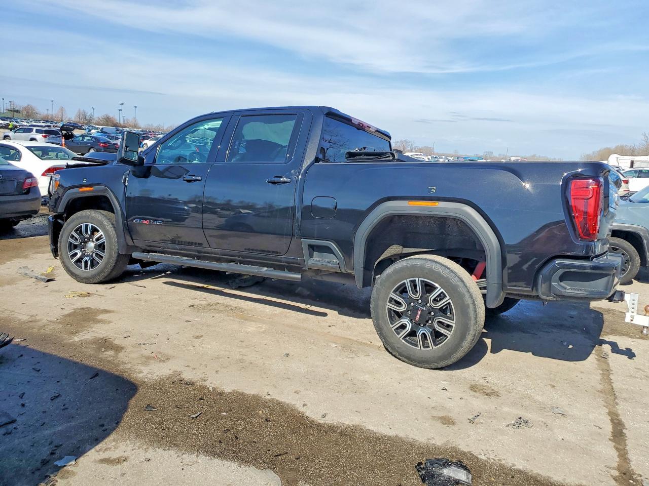 2023 GMC Sierra K2500 At4 - Image 2
