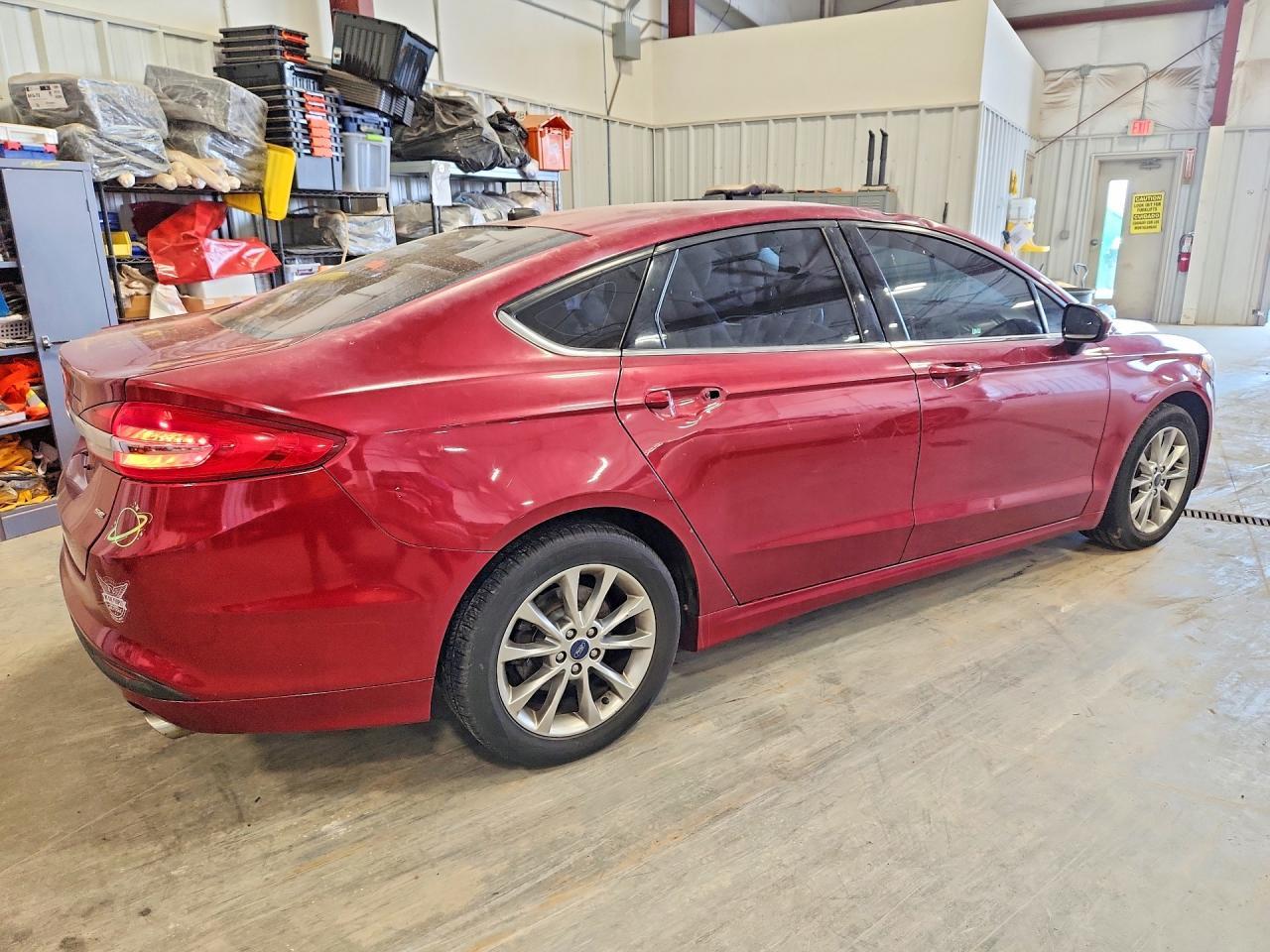 2017 Ford Fusion Se - Фото 3