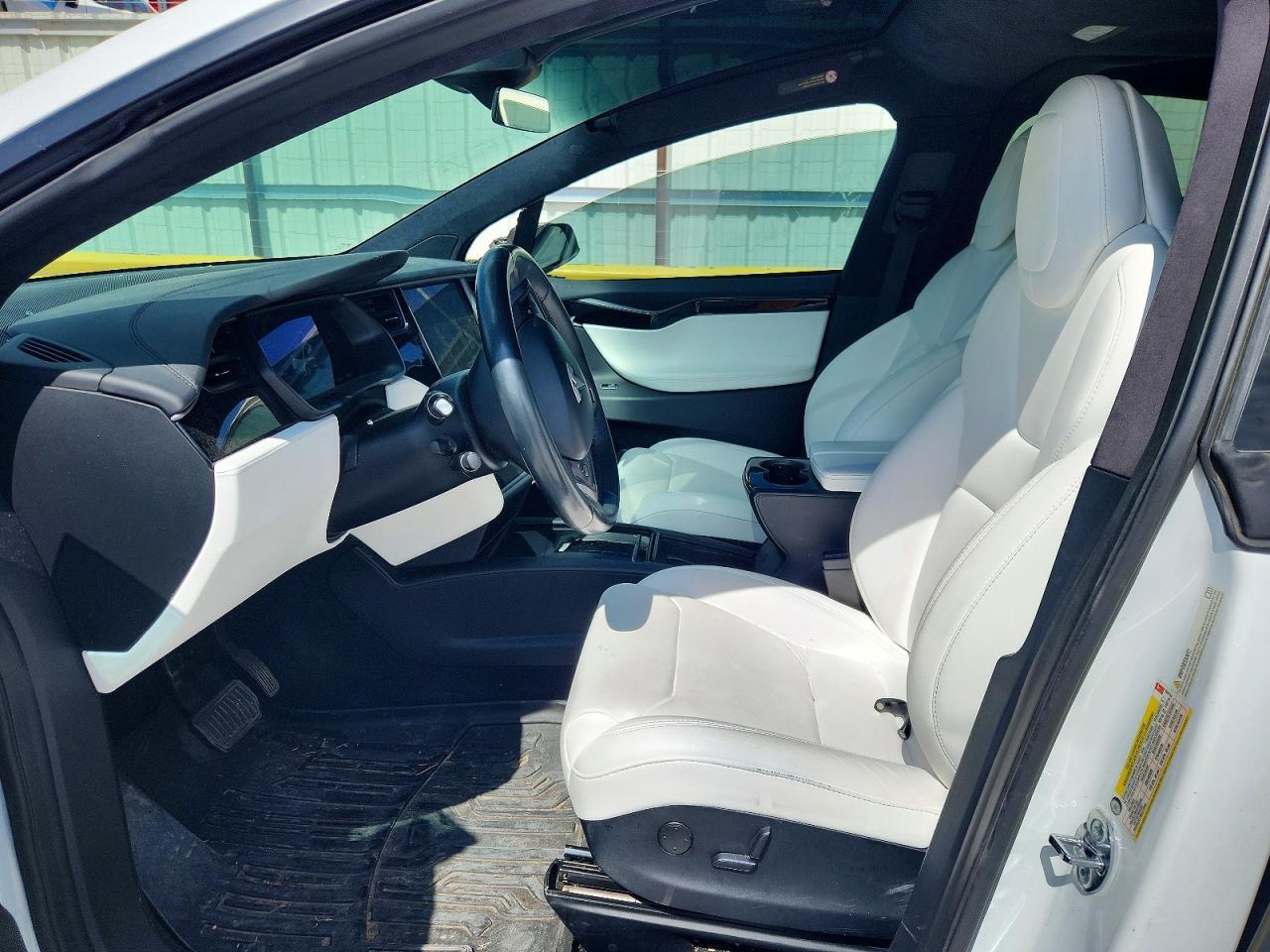 2018 Tesla Model X - Фото 7