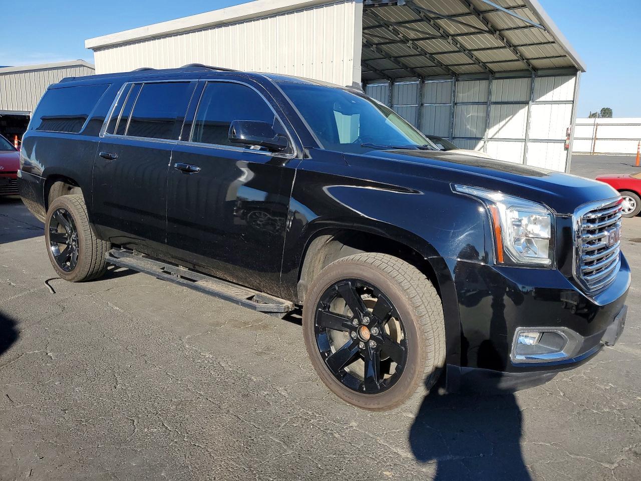 2020 GMC Yukon Xl C1500 Slt - Фото 4