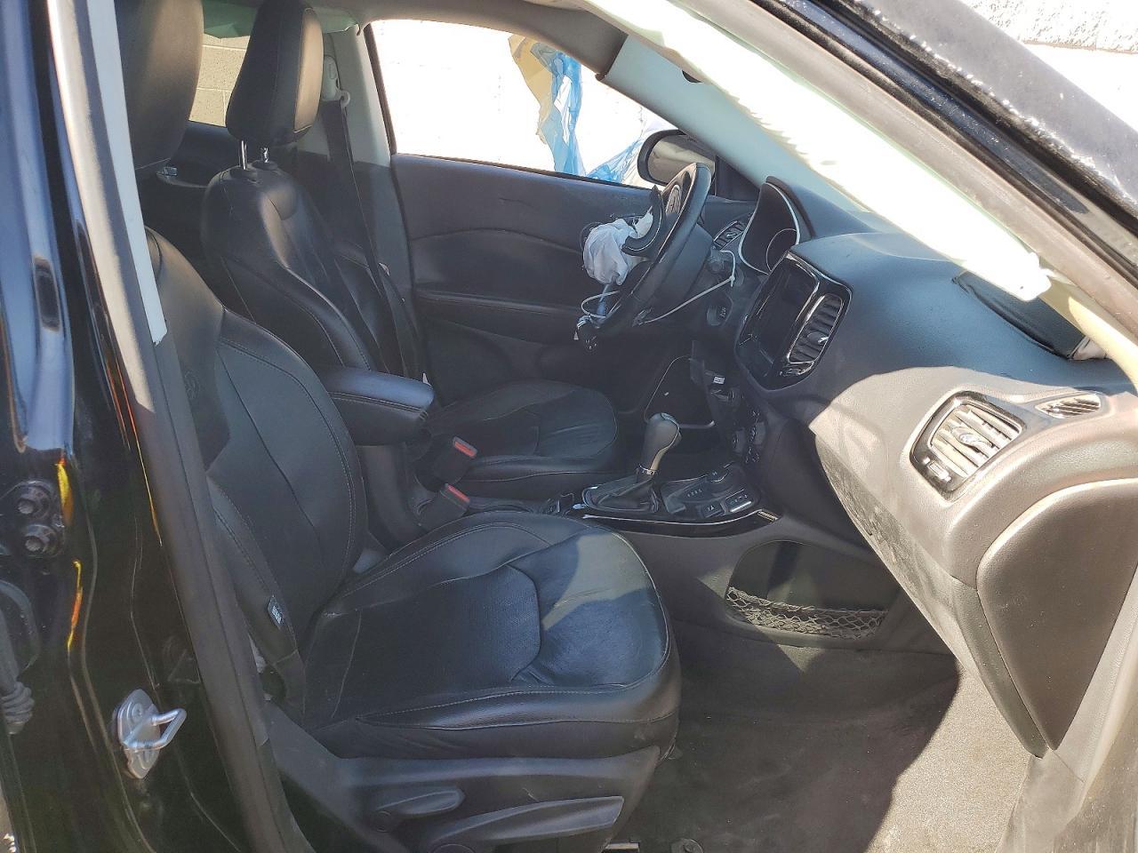 2018 Jeep Compass Limited - Image 7