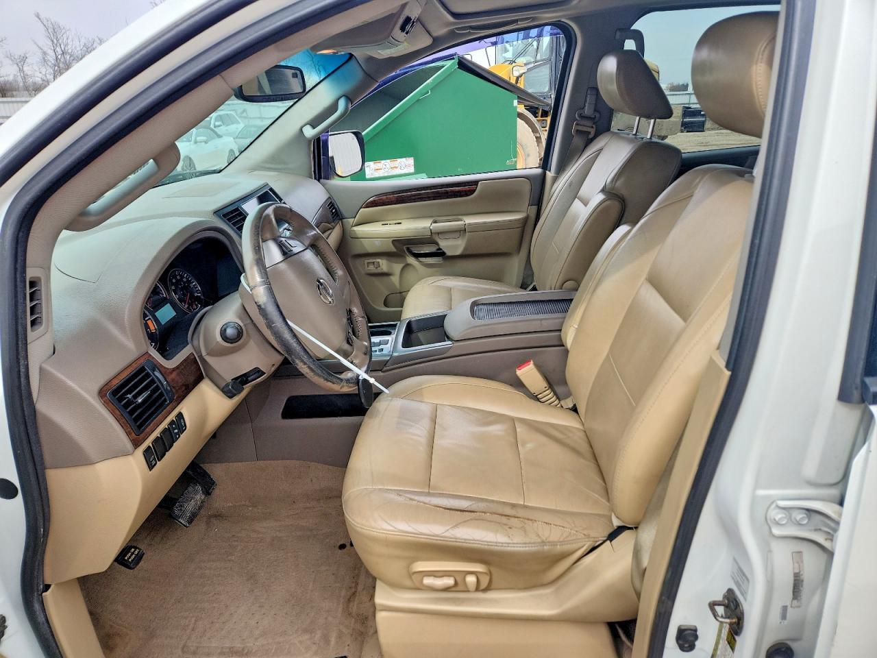 2013 Nissan Armada Sv - Image 7