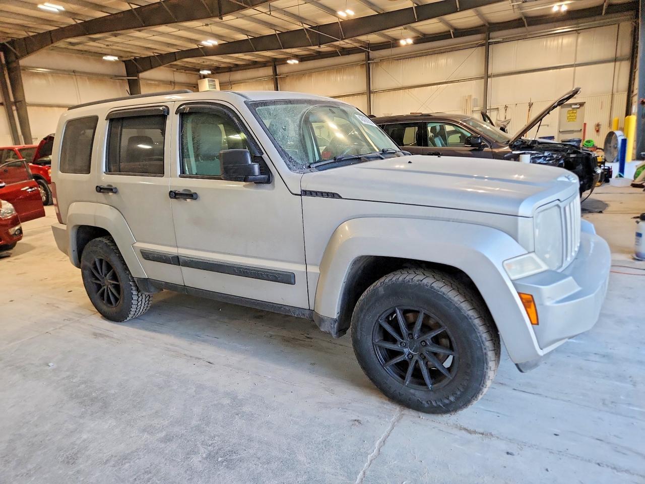 2008 Jeep Liberty Sport - Image 4