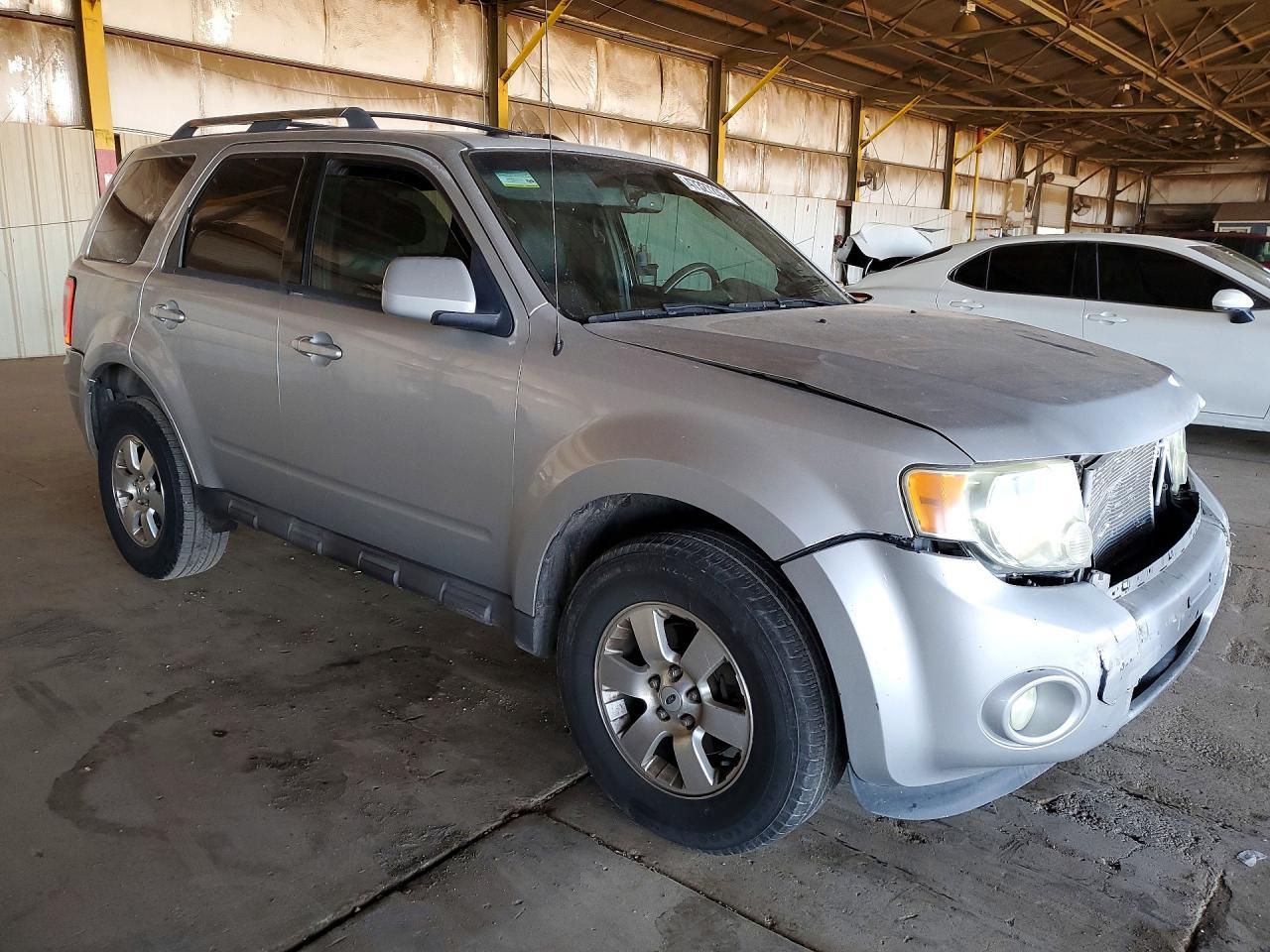 2011 Ford Escape - Фото 4