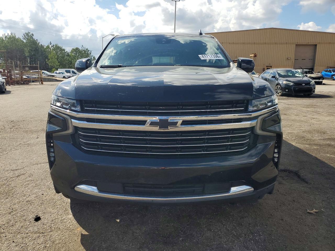 2023 Chevrolet Suburban K1500 Lt - Image 5
