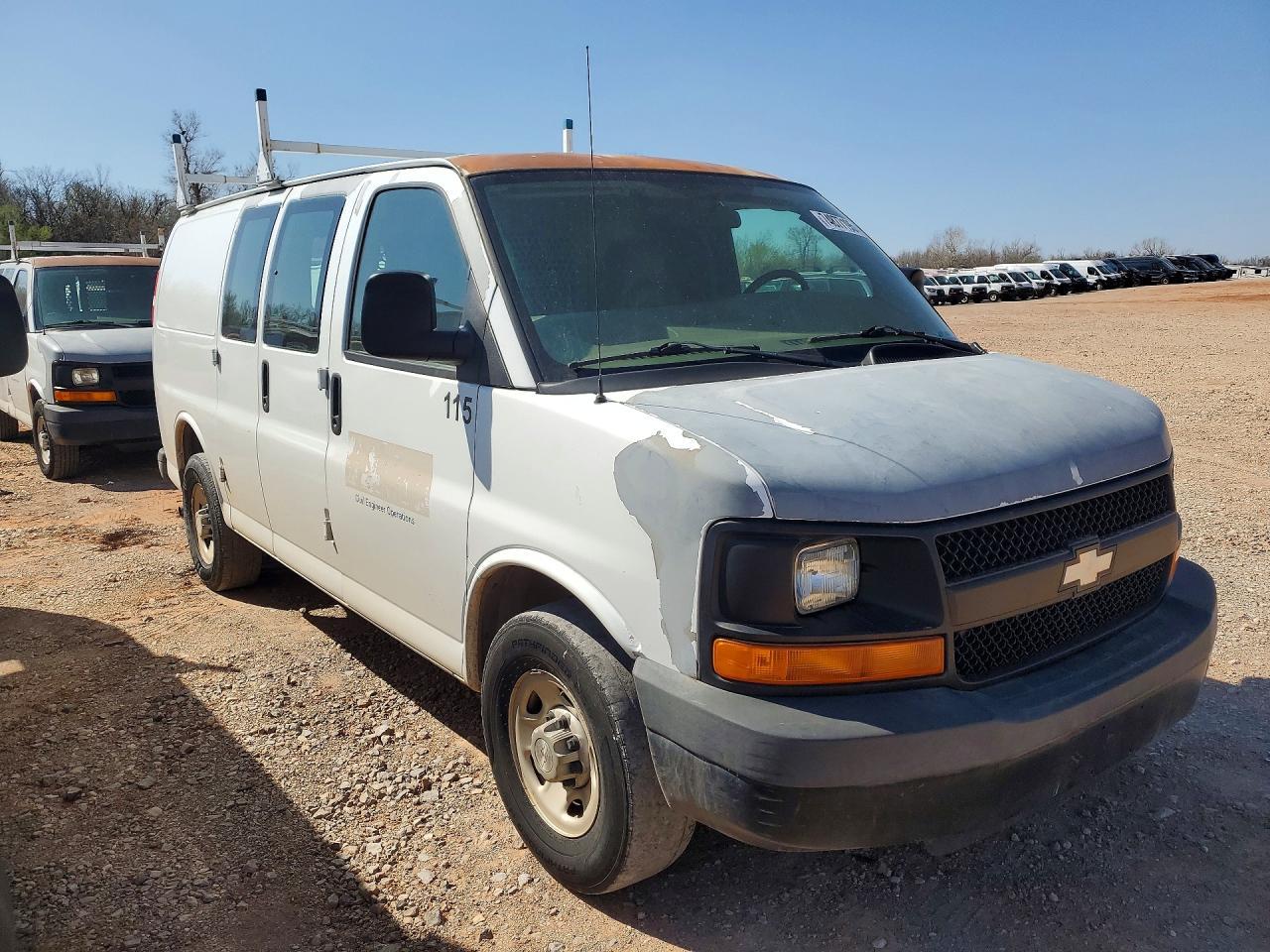 2009 Chevrolet Express G2500 - Фото 4
