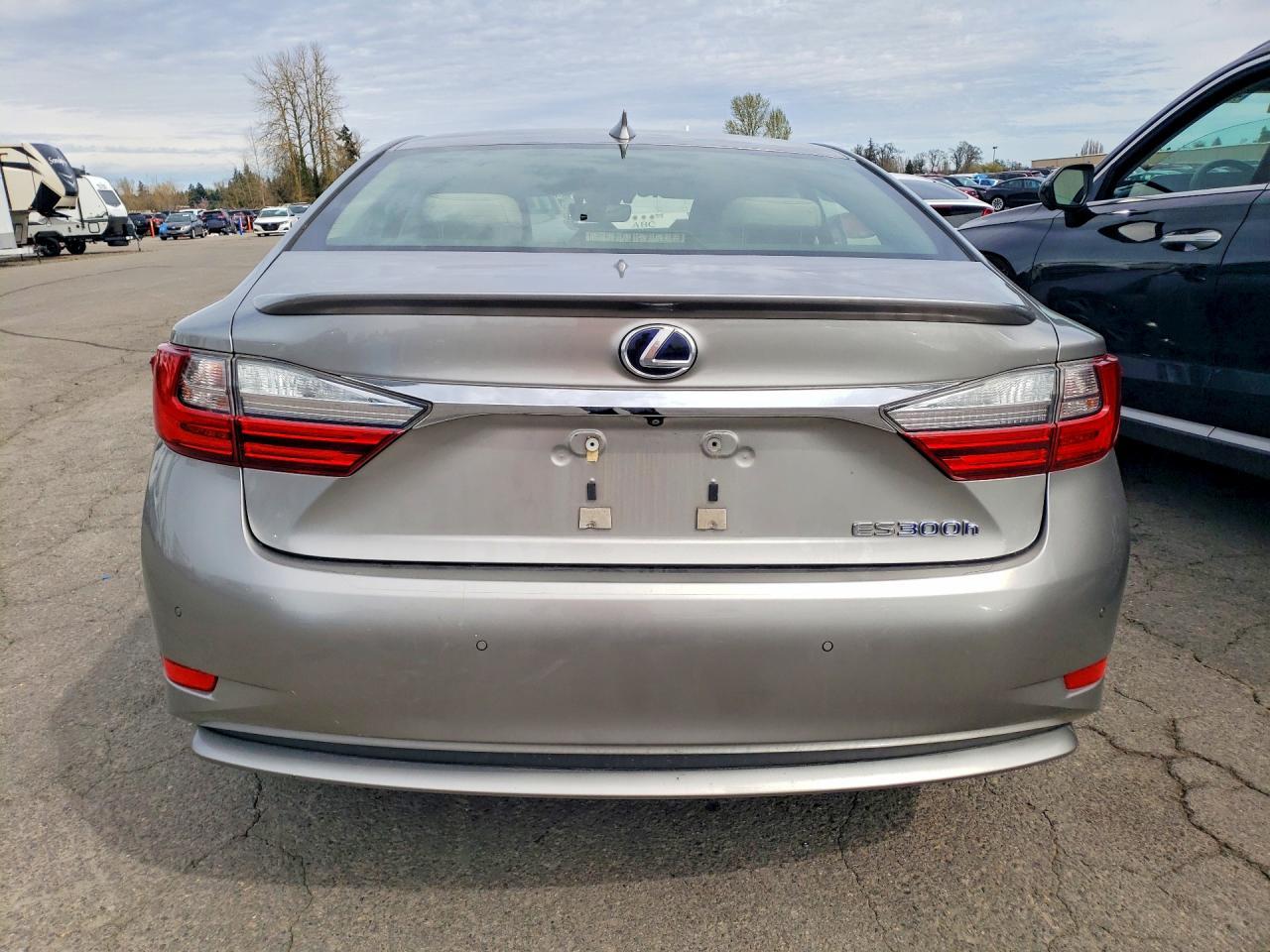 2018 Lexus Es 300H Base - Фото 6