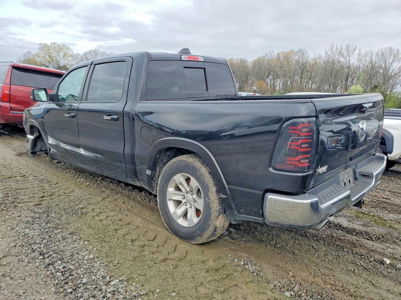 2022 Ram 1500 Laramie - Фото 2