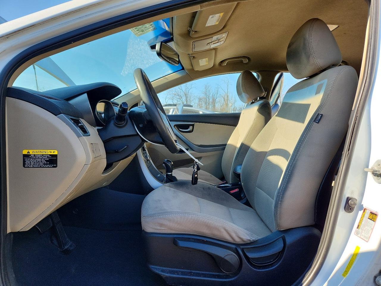 2016 Hyundai Elantra Se - Фото 7
