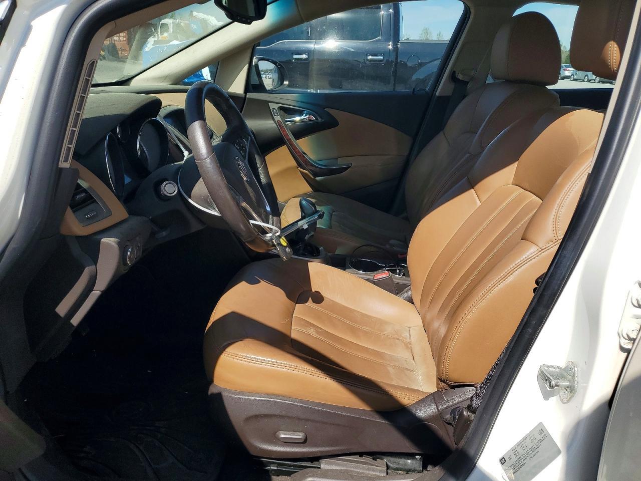2013 Buick Verano - Image 7