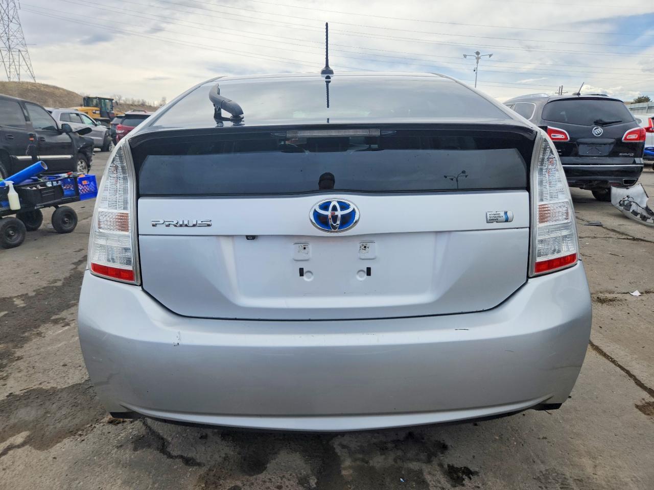 2010 Toyota Prius Iv - Image 6