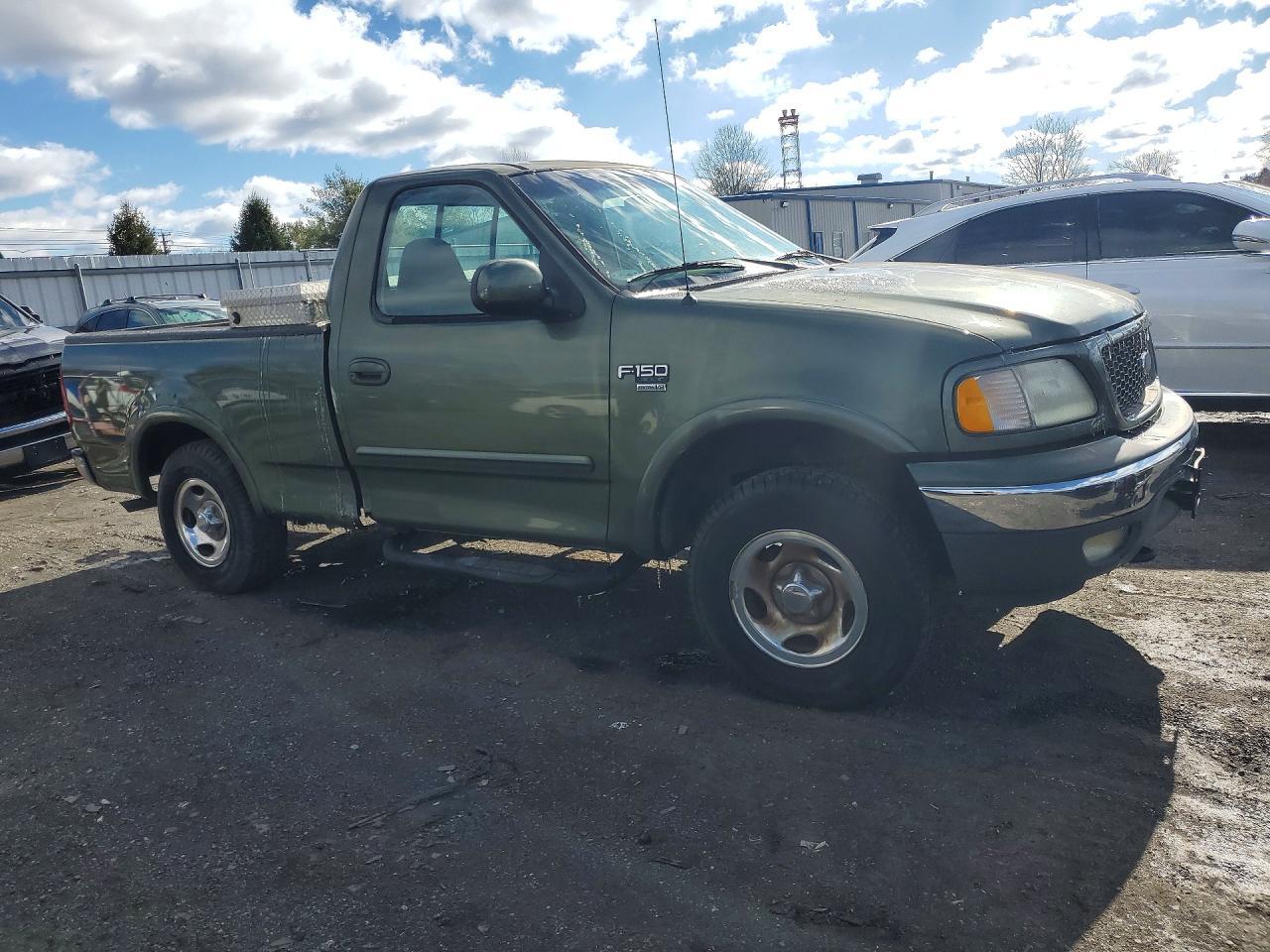 2002 Ford F150 - Image 4