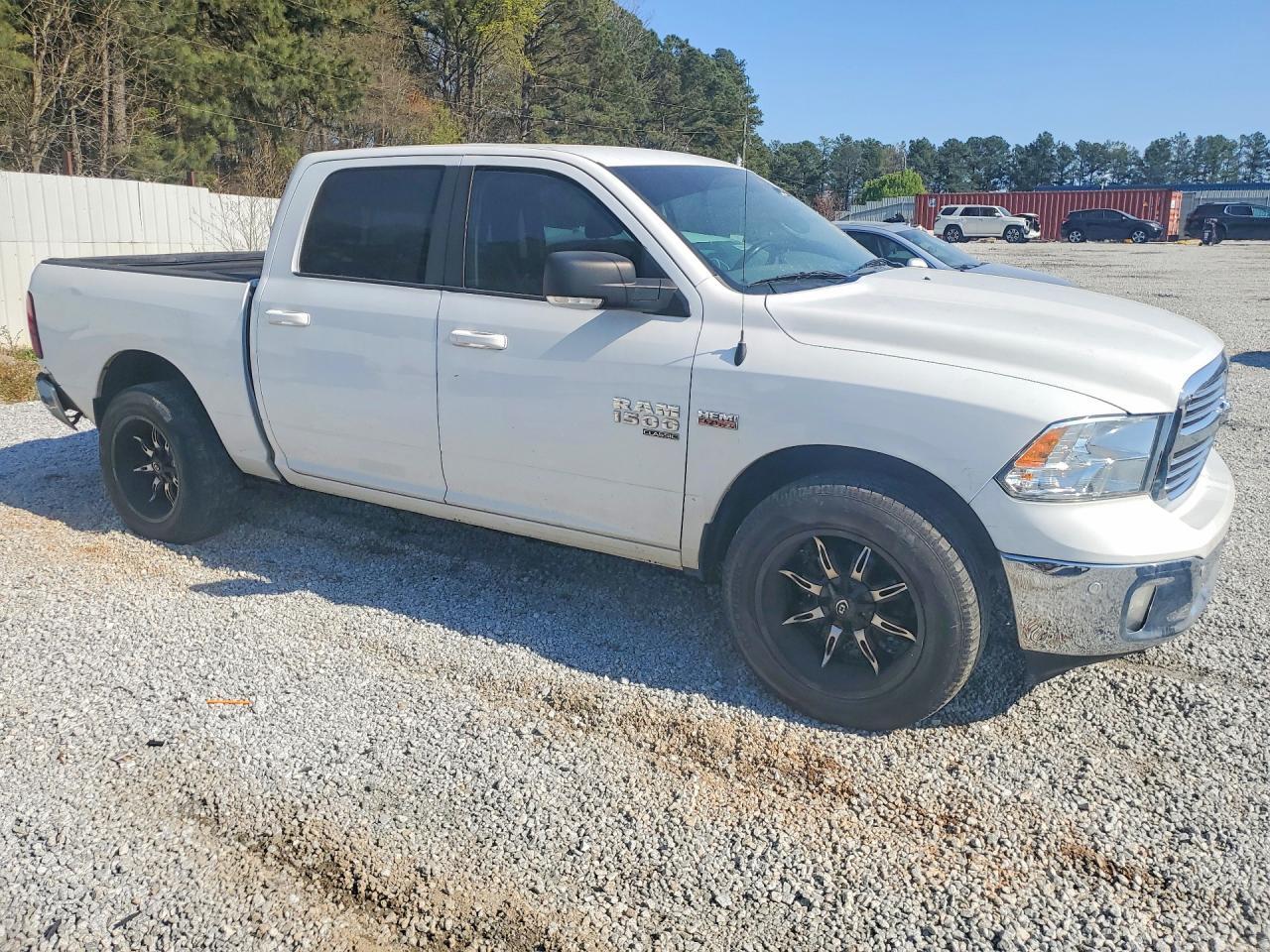 2019 Ram 1500 Classic Slt - Фото 4