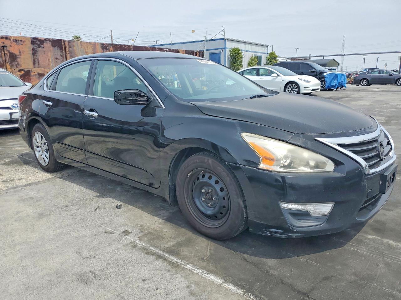 2014 Nissan Altima 2.5 S - Image 4