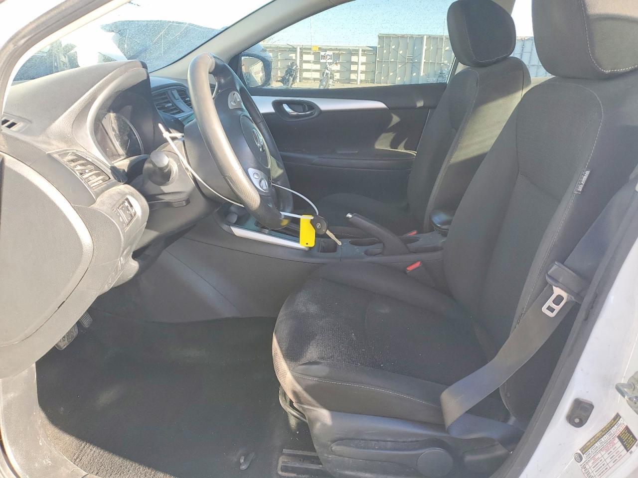 2019 Nissan Sentra S - Фото 7
