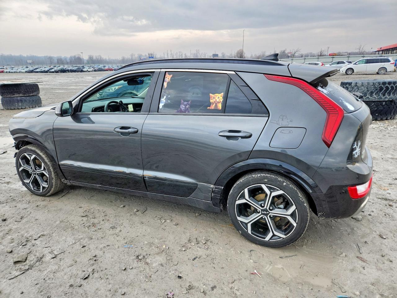2023 Kia Niro Ex Touring - Фото 2