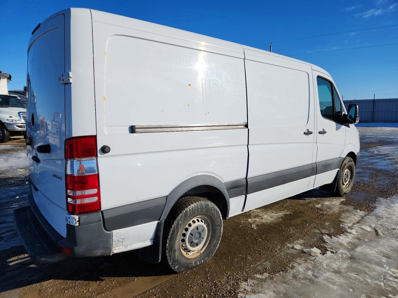 2016 Mercedes Benz Sprinter 2500 - Фото 3