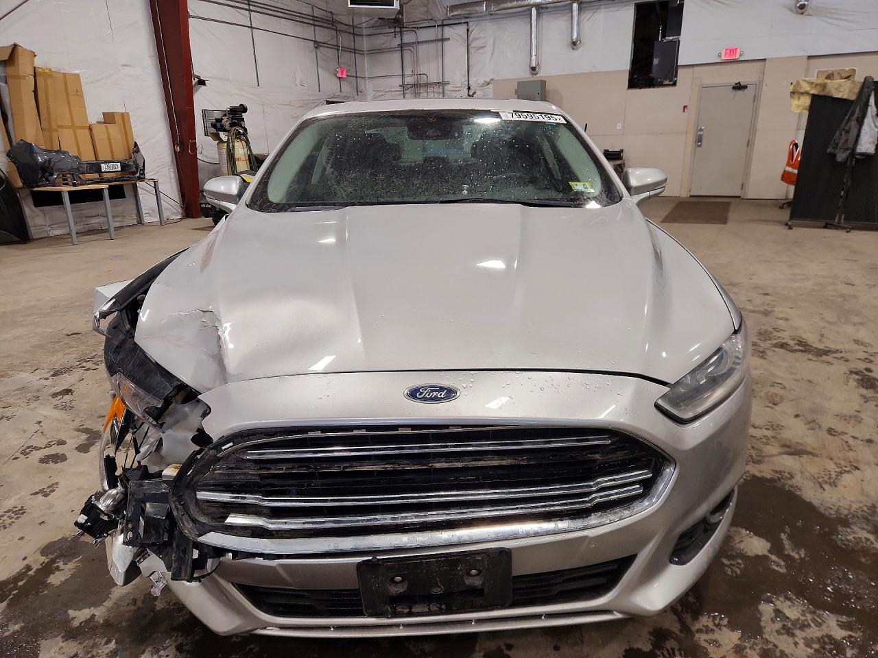 2016 Ford Fusion Se - Фото 5