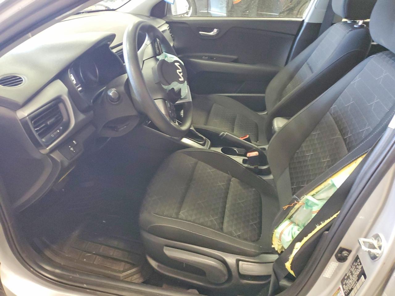 2023 Kia Rio S - Фото 7