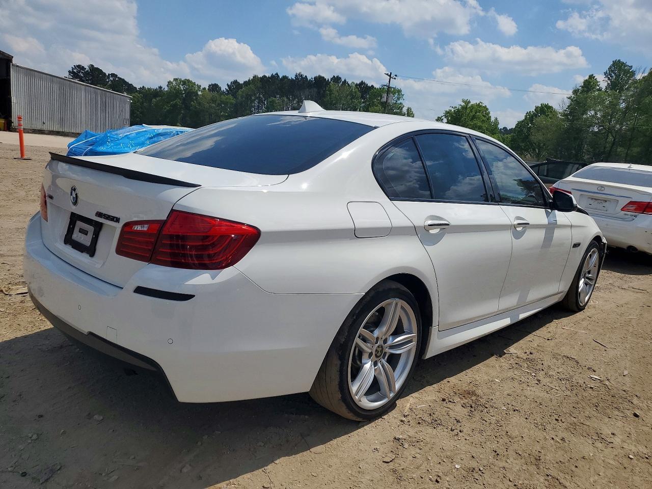 2014 BMW 550 Xi - Image 3