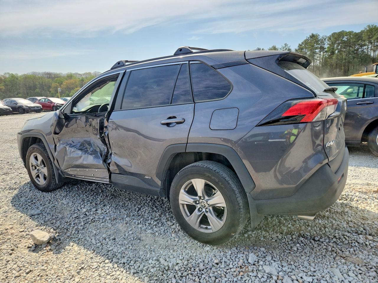 2023 Toyota Rav4 Hybrid Xle - Image 2