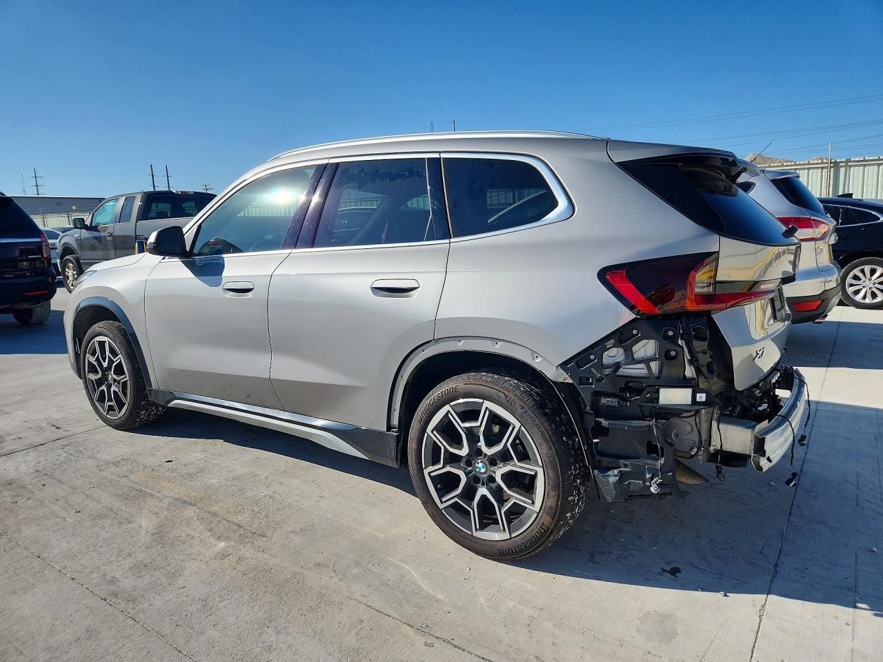 2024 BMW X1 xDrive28I - Image 2