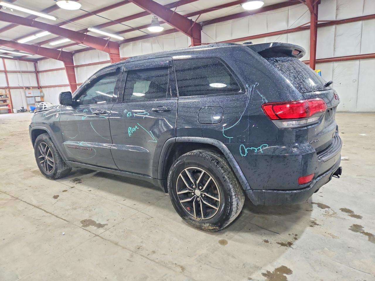 2017 Jeep Grand Cherokee Trailhawk - Фото 2