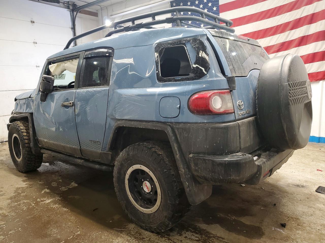 2014 Toyota Fj Cruiser Base - Фото 2