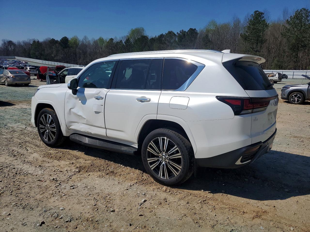 2025 Lexus Lx 600 Luxury - Фото 2