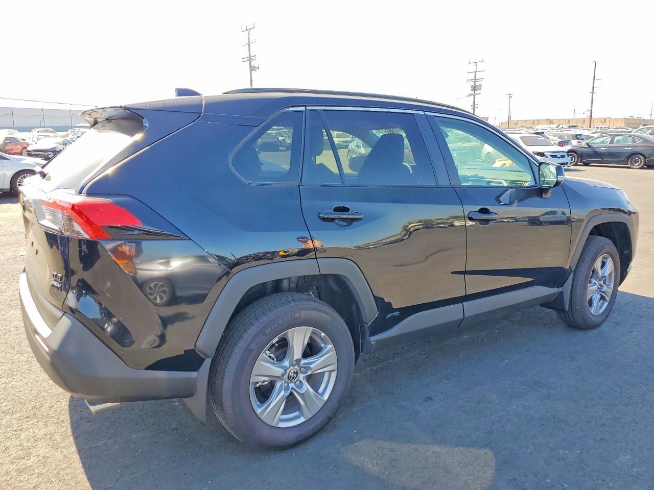 2025 Toyota Rav4 Le/Xle Premium - Фото 3