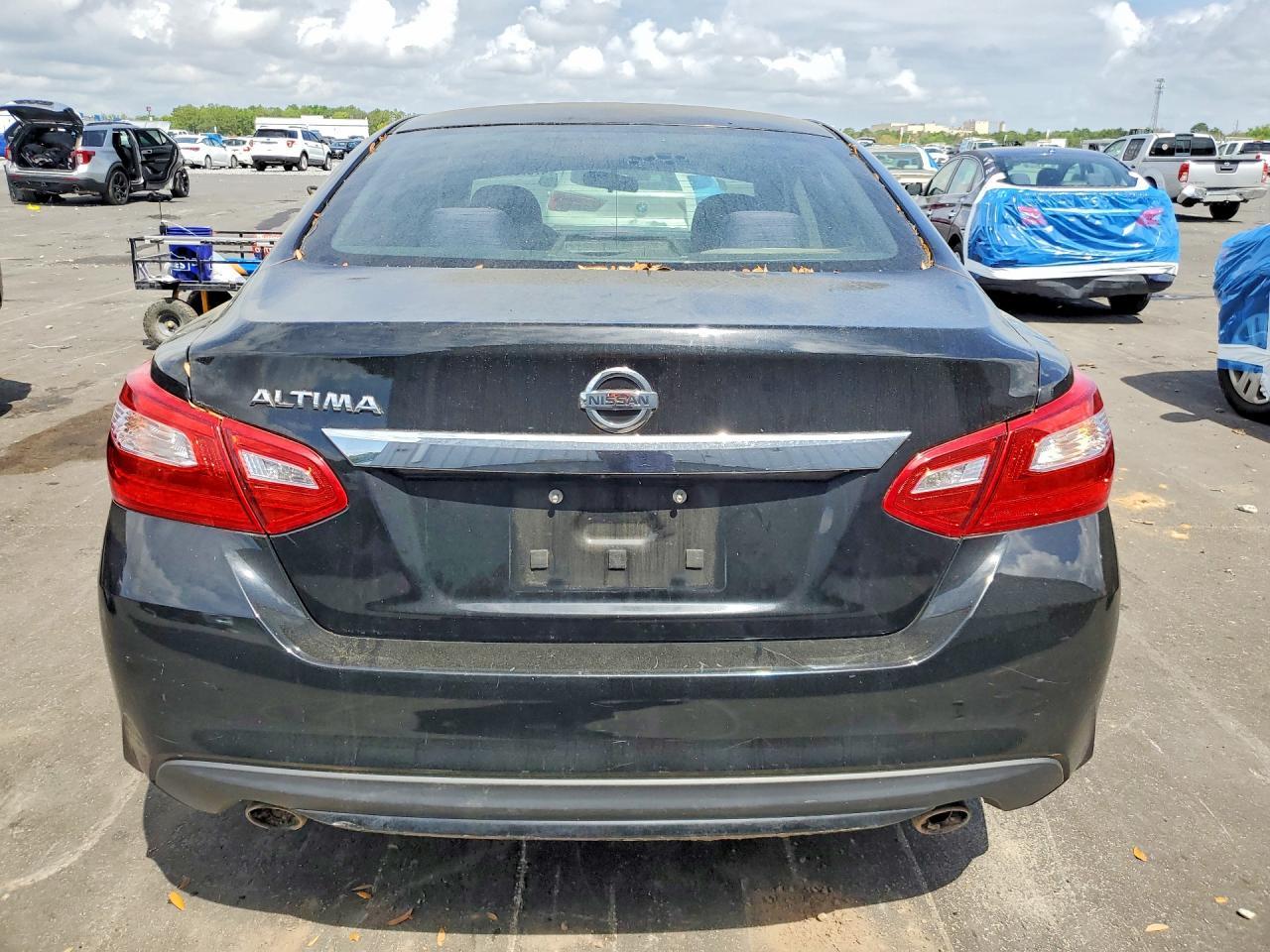 2016 Nissan Altima 2.5 S - Фото 6