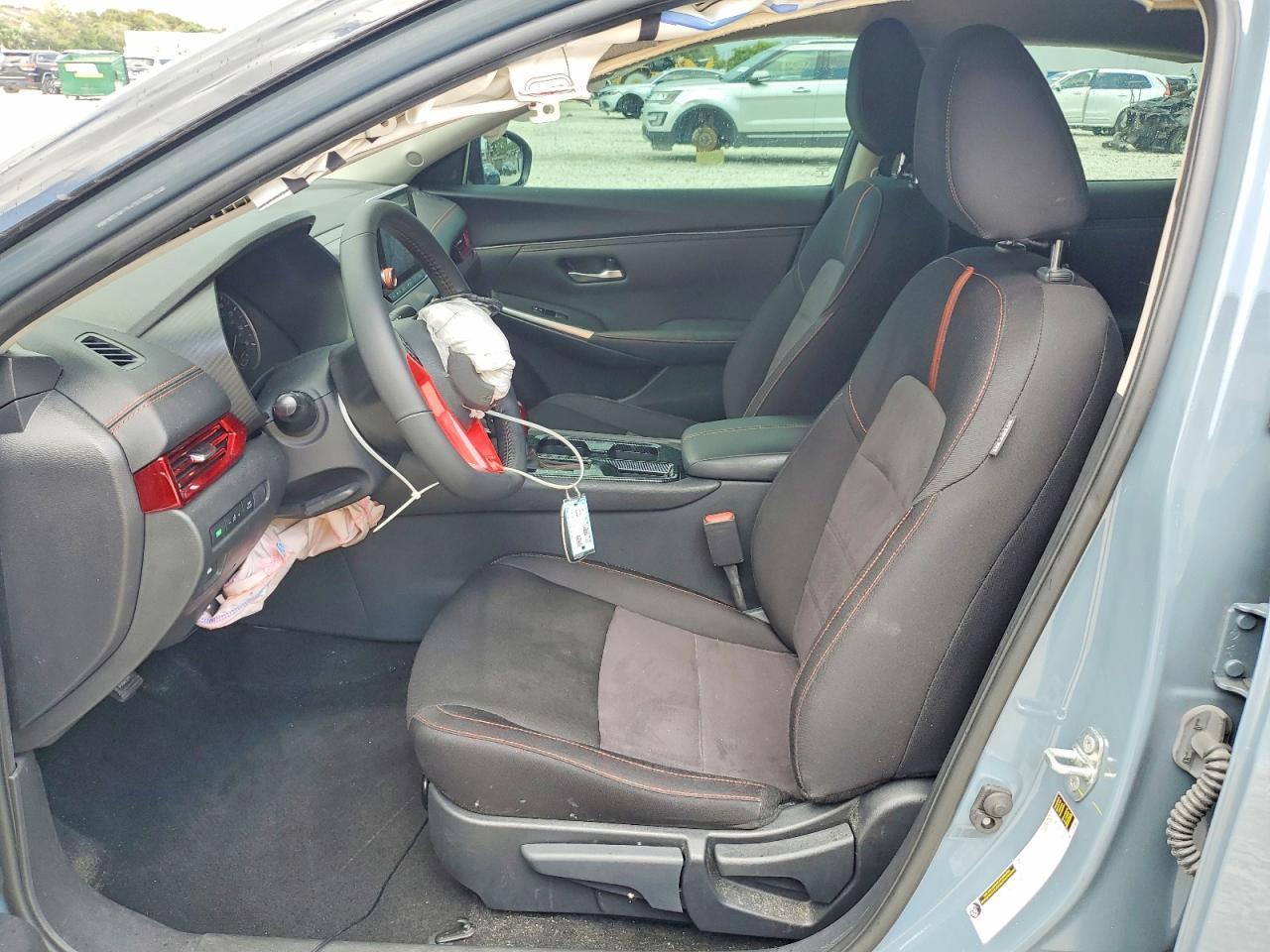 2024 Nissan Sentra Sr - Image 7
