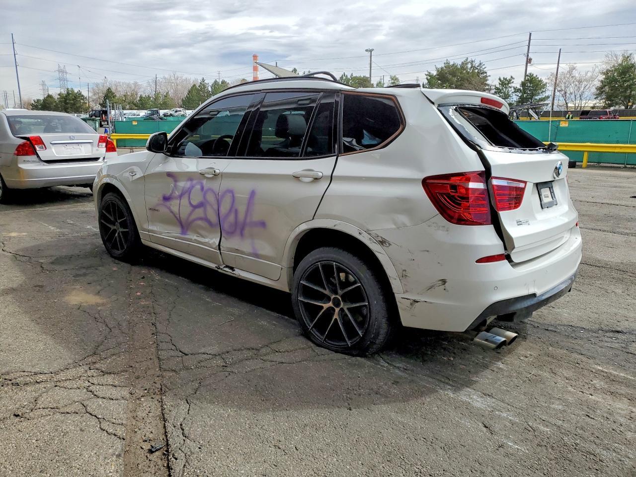 2017 BMW X3 xDrive28I - Фото 2