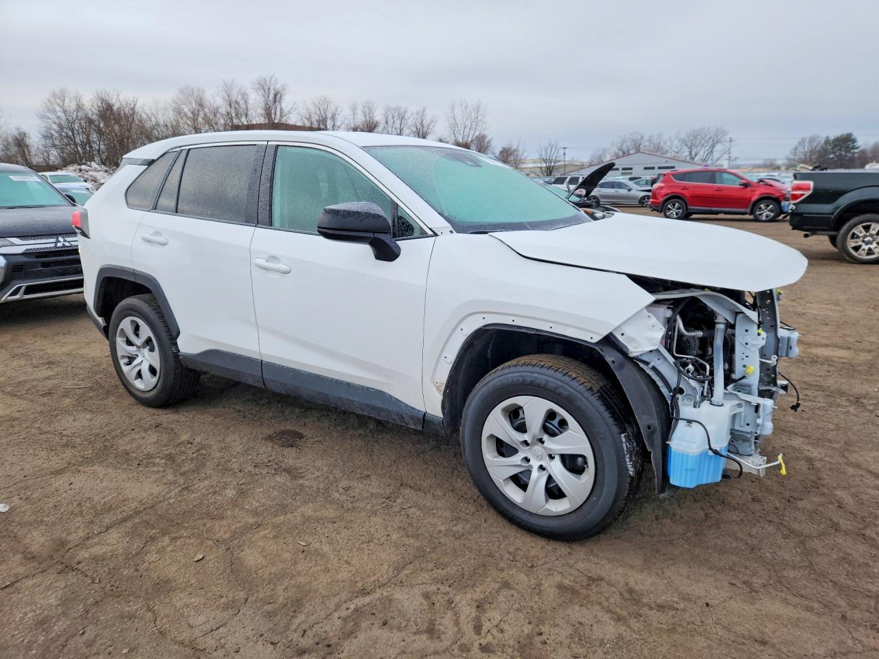 2024 Toyota Rav4 Le - Image 4