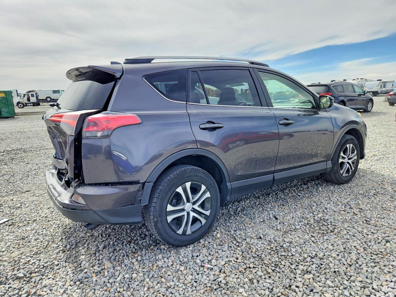 2017 Toyota Rav4 Le - Фото 3