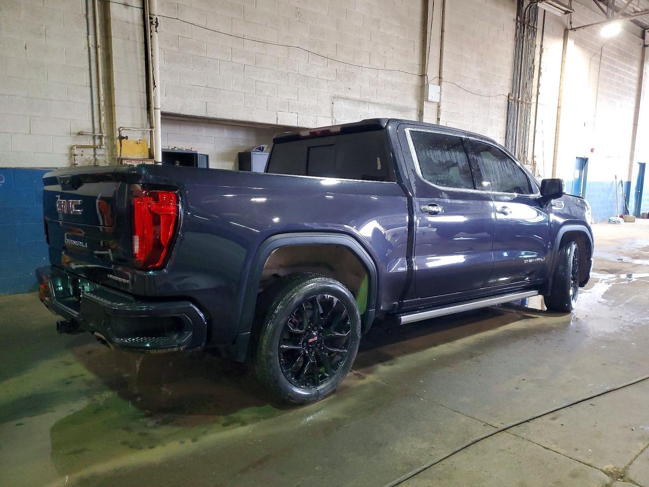 2023 GMC Sierra K1500 Denali - Фото 3