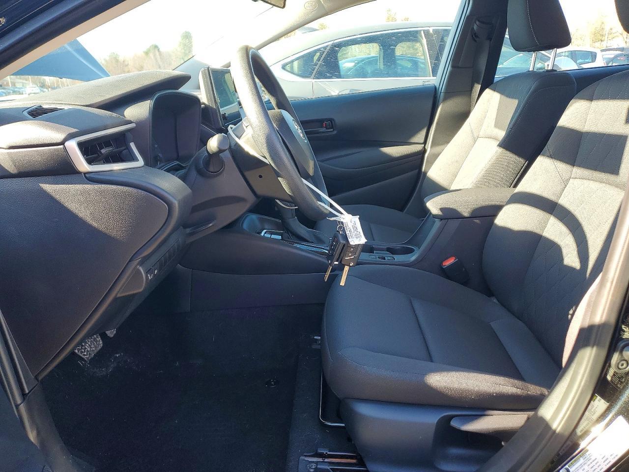 2025 Toyota Corolla Le - Image 7
