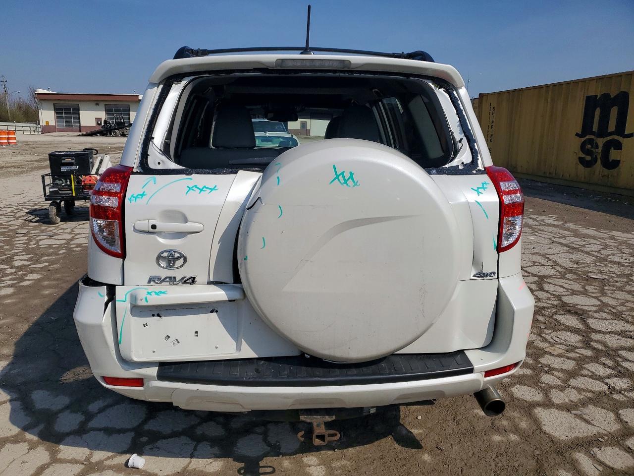 2011 Toyota Rav4 Limited - Image 6