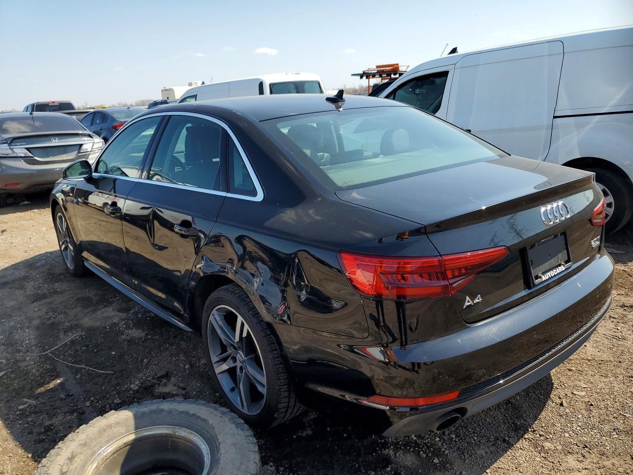 2017 Audi A4 Premium Plus - Фото 2