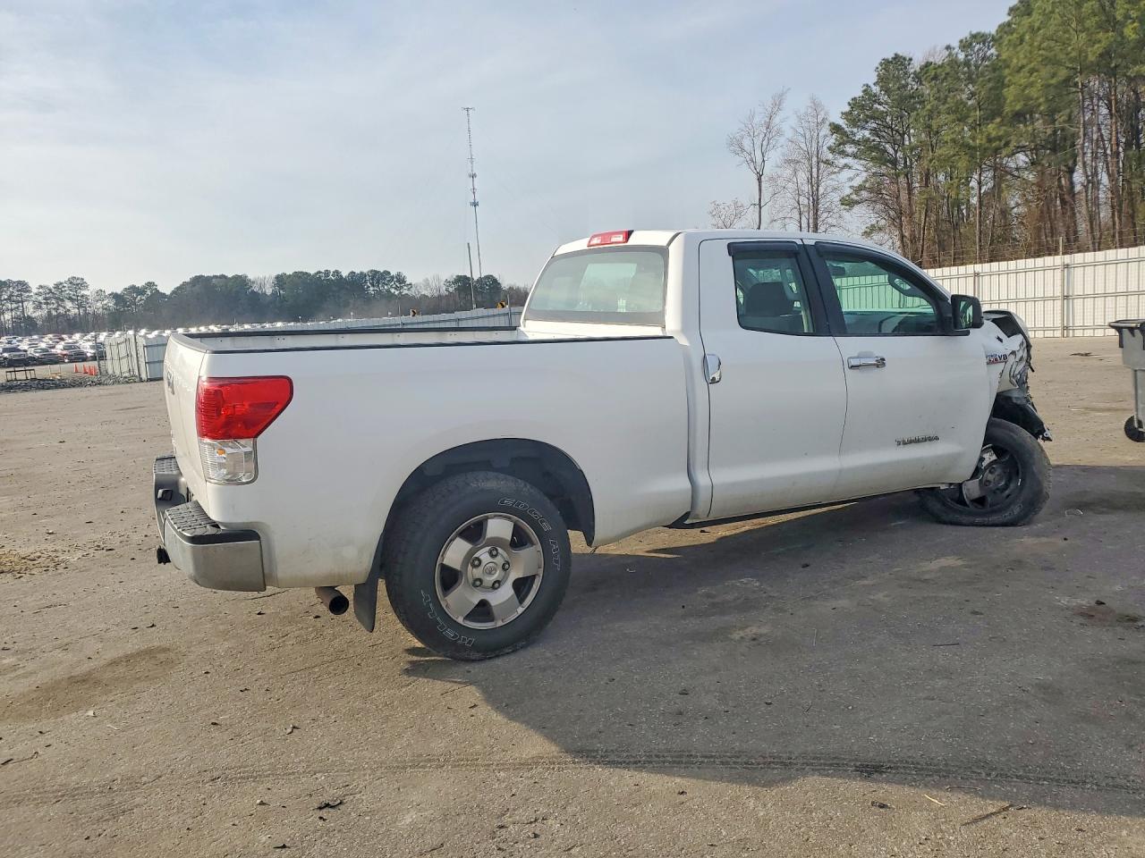 2010 Toyota Tundra Grade - Image 3