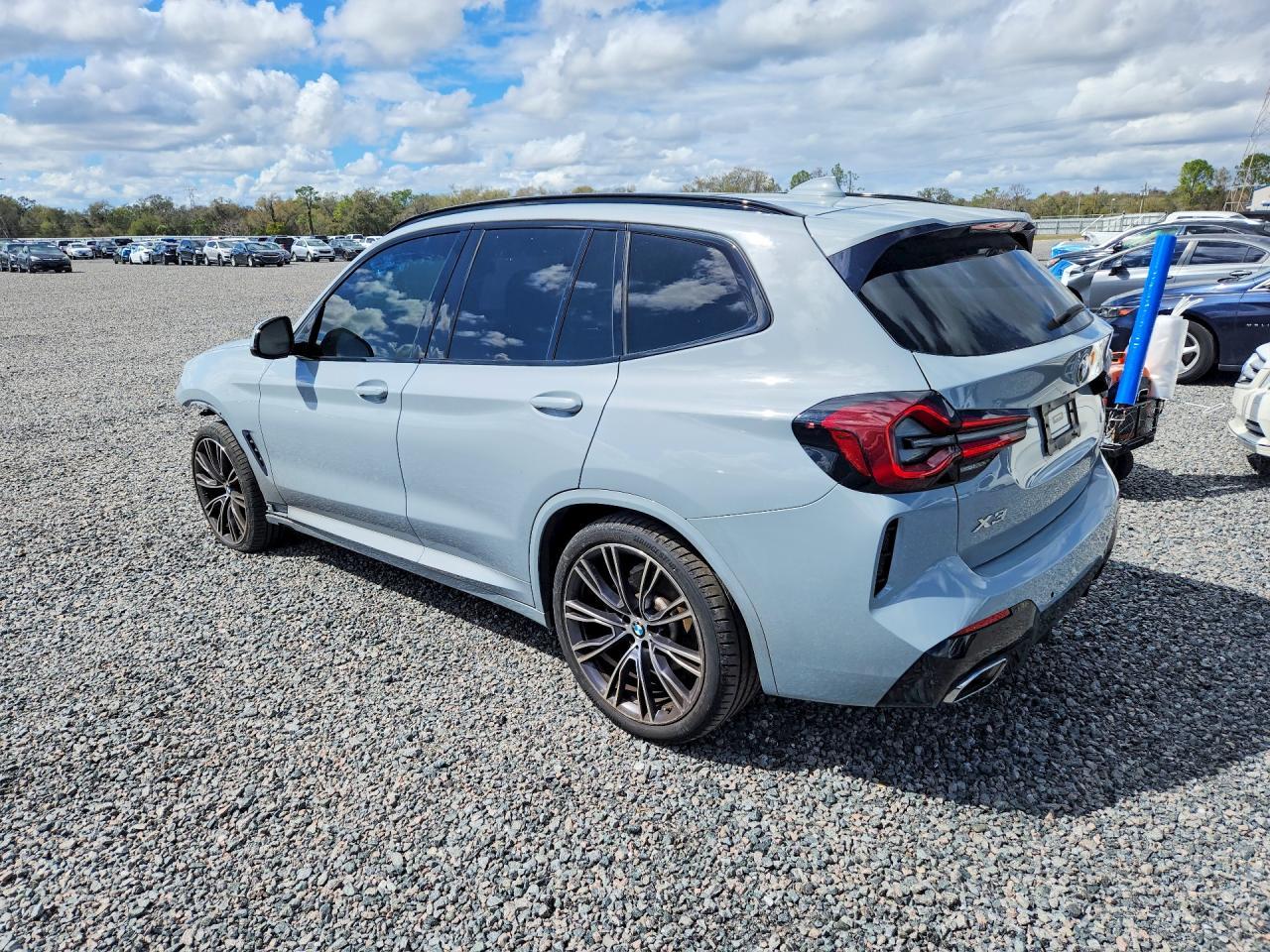 2022 BMW X3 Sdrive30I - Image 2