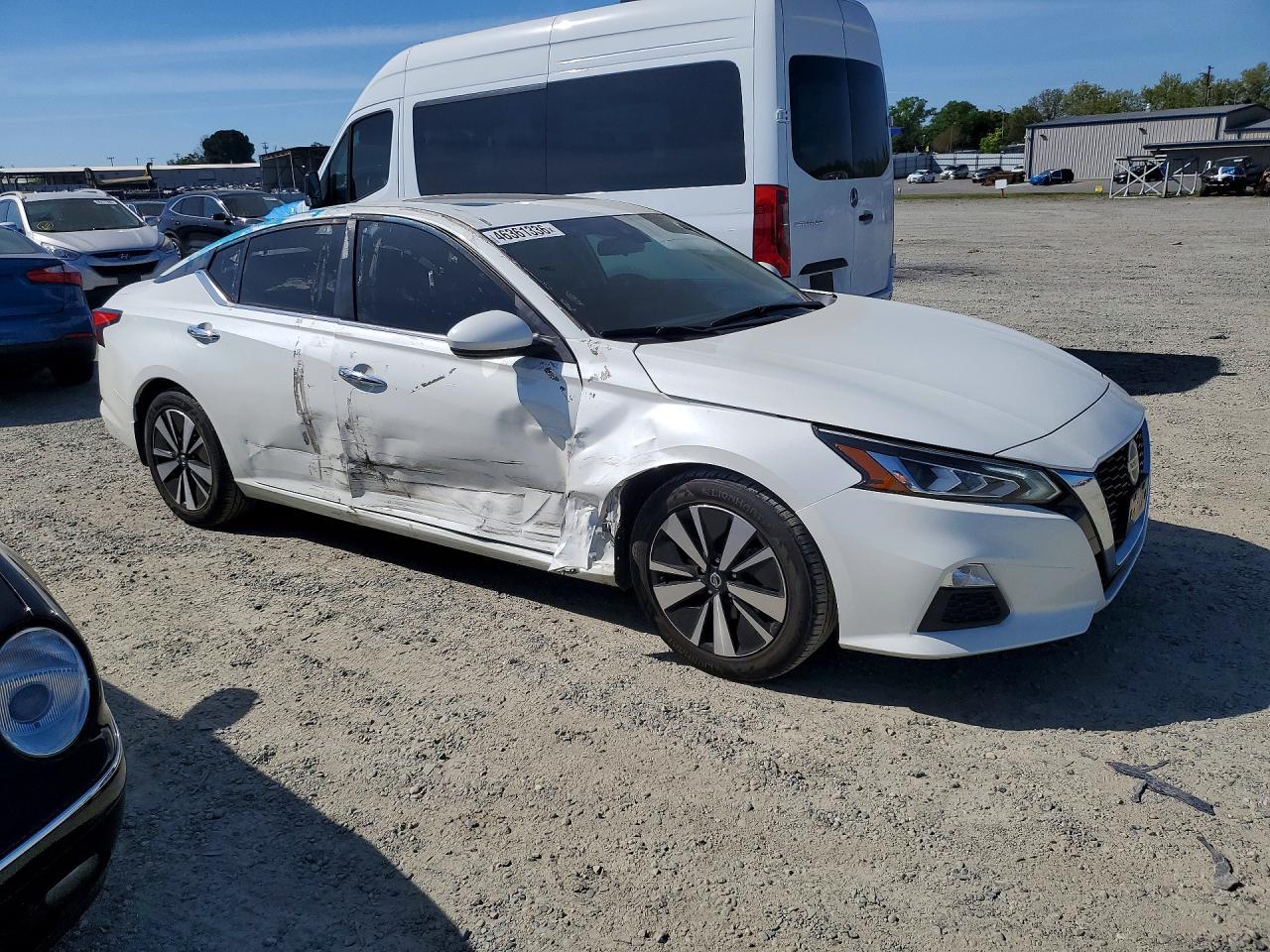 2021 Nissan Altima 2.5 Sv - Фото 4