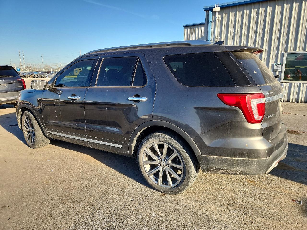 2016 Ford Explorer Limited - Фото 2